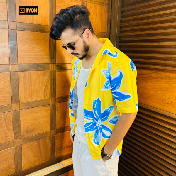 RYON BIG FLORAL YELLOW HAWAII SHIRT WITH CAMP COLLAR AND DROP SHOULDERS